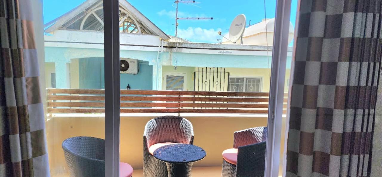Number 9, 2nd Floor,pebble Bay Appartments * Grand Baie