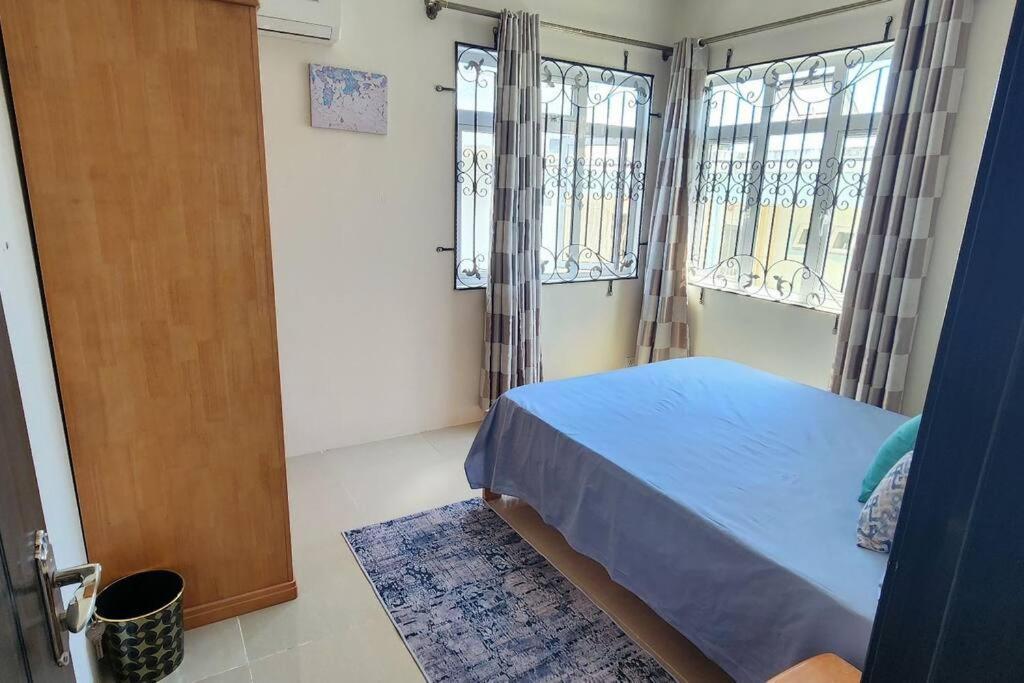 Apartment Number 9, 2nd Floor,pebble Bay Appartments *
