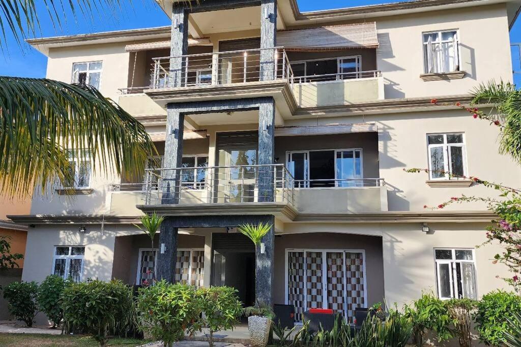 Number 9, 2nd Floor,pebble Bay Appartments Apartament Grand Baie